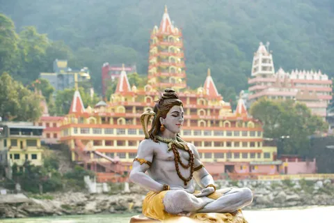 From Delhi: Rishikesh and Haridwar Day Trip