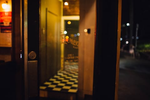 Melbourne's Hidden Bars & Creepy Tales