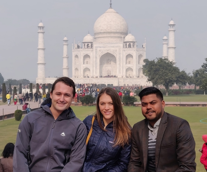 Desde Delhi: Amanecer del Taj Mahal, Fuerte de Agra y Excursión al Bebé Taj