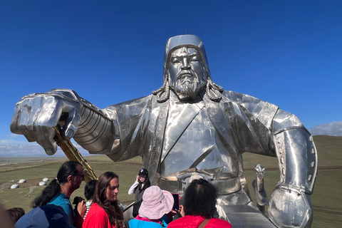 1 dagstur Chinggis khan-statyn, Terelj nationalpark