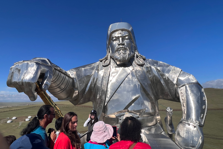 1 dagstur Chinggis khan-statyn, Terelj nationalpark