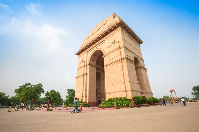 Delhi:Old &amp; New Delhi Private tour by CarTour with Ac Transportation and Guide only