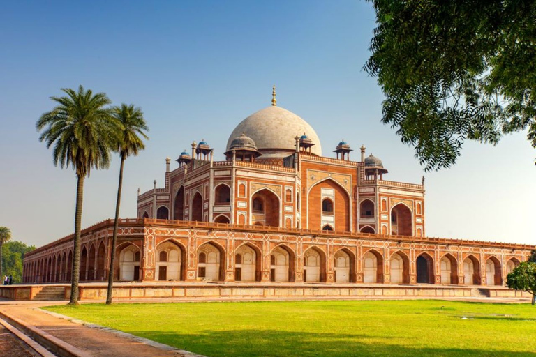 Delhi:Old &amp; New Delhi Private tour by CarTour with Ac Transportation and Guide only