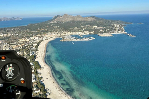 Ibiza: Zapierający dech w piersiach lot helikopterem &quot;Es Vedra/Formentera&quot;Oszałamiający lot helikopterem na Ibizie