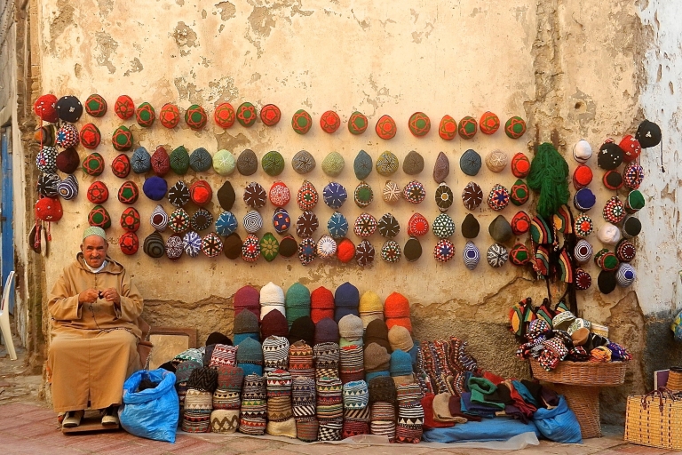 Desde Marrakech: Excursión de un día a EssaouiraExcursión de un día de Marrakech a Essaouira: Explora la joya costera