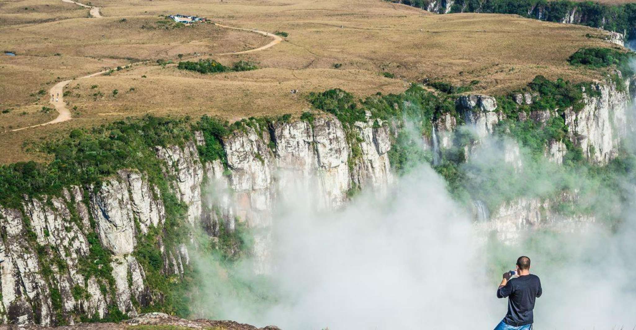 Private 2 days trip to Gramado and Cambara do Sul (Canyons) - Housity