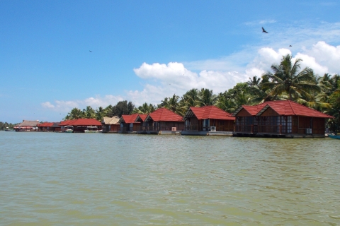 Golden Triangle with Exotic Kerala Tour All inclusive tour with 5 star hotels