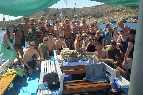 rhodos: pleziercruises aan de oostkust met lunch en drankjes.Rhodos zeecruises: Oostkustcruise met lunch en drankjes