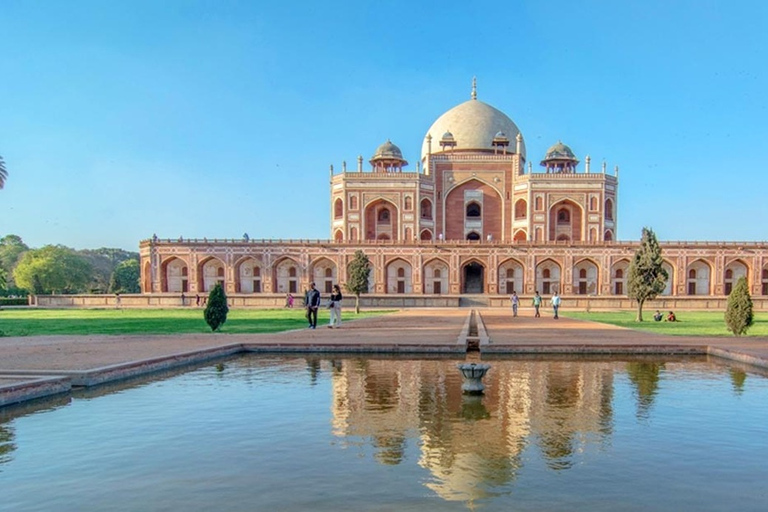 Delhi: Old and New Delhi City Private Guided Day TripCar, Driver, Guide, Entrance Tickets