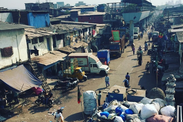 Combo Bollywood Studio Tour with Dharavi Slum Tour