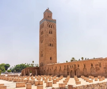 Agadir: Guided Day Trip to Marrakech