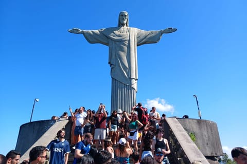 Full tour of Rio de Janeiro: Christ the Redeemer, Sugarloaf Mountain and Historic Center