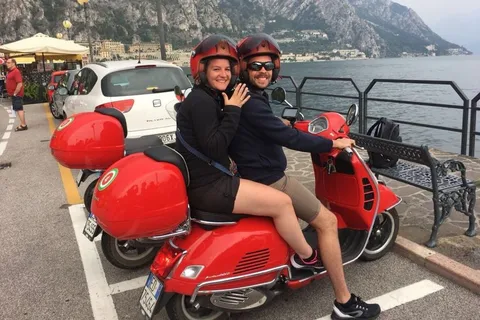 Bardolino: Lake Garda self-guided Vespa tour