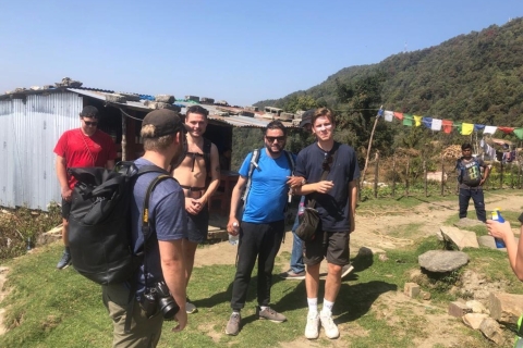 Pokhara: 1-Tages-Wanderung im australischen Camp