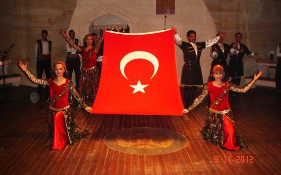 Türkische Nachtshow in Kappadokien