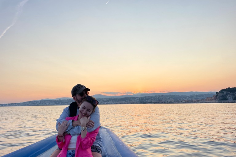 Nice: Sunset Boat Tour with Wine and Local Snacks Nice: Saint Jean Cap Ferrat Sunset Boat Tour