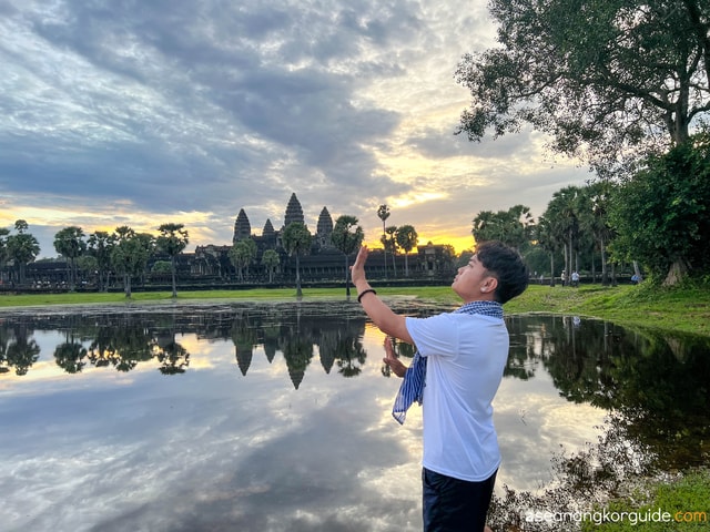 Angkor Wat Private Sunrise Guided Tour and Banteay Srei