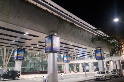 Da Nang : Service de prise en charge et de retour à l'aéroport en voiture privée