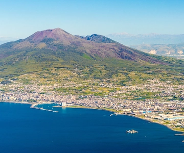 From Pompeii: Bus Transfer to Vesuvius with Park Entry Fee