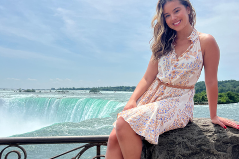 Toronto: Escursione guidata alle cascate del Niagara con crociera facoltativaTour delle Cascate del Niagara senza crociera in barca