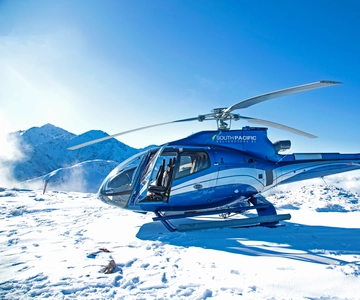 Kaikōura: 45-Minute Whale Watching Helicopter Tour