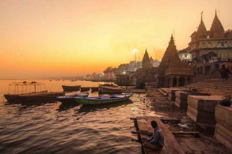Ganztägige Varanasi Tempeltour mit Sarnath & Ganga Aarti