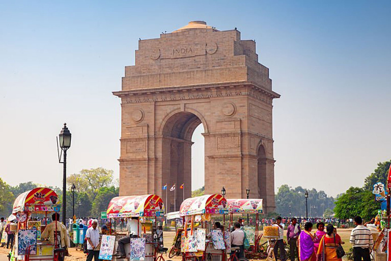 Desde Delhi: Excursión de 7 días al Triángulo de Oro y Safari en RanthamboreCon alojamiento en hotel de 3 estrellas