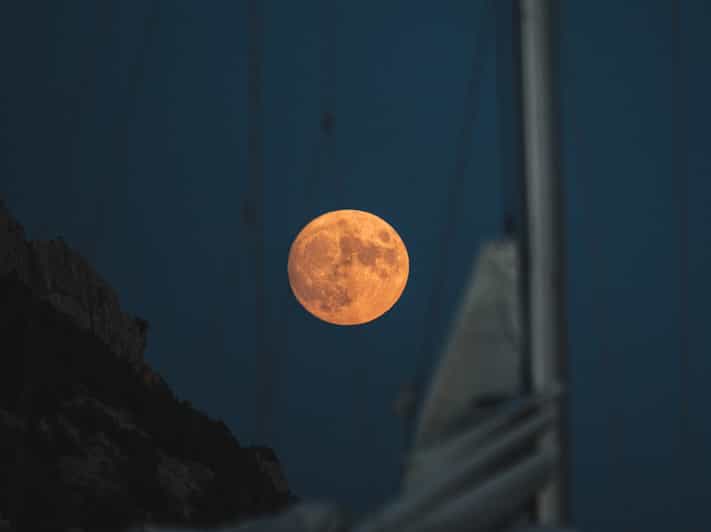 Sotogrande: Full Moon on the Sea 2 Hours