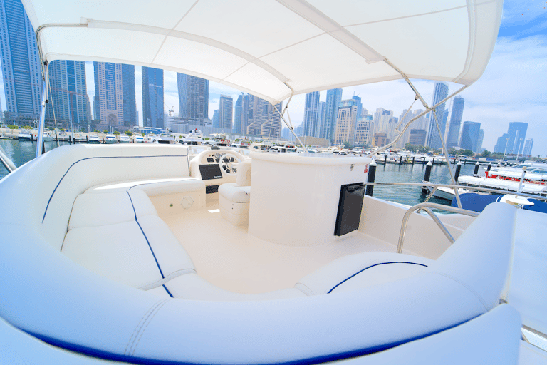 Dubai: Private Luxury Cruise on a Stylish 50ft Yacht 7-Hour Private Atlantis & Burj Al Arab & JBR Cruise