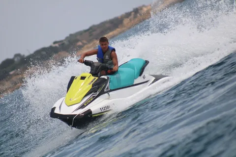 Guia: Algarve Coast Jetski Rental