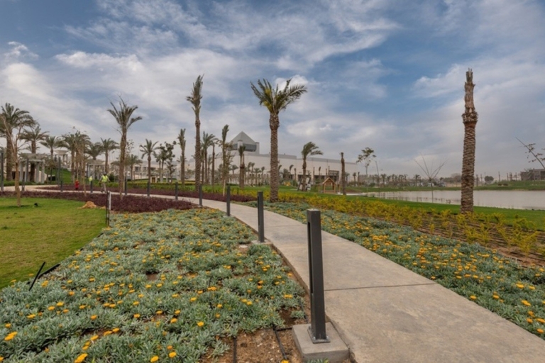 Vom Hafen El Sokhna: Tour zum Nationalmuseum, Zitadelle und Basar
