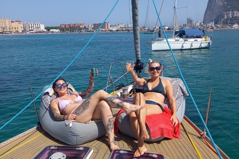 Gibraltar: Alquiler de velero con capitán; medio díaGibraltar: Alquiler de veleros con capitán