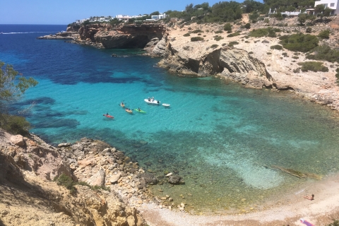 Ibiza: Kayak de mar y snorkel en Cala CodolarSesión de Kayak y Snorkel al atardecer con Cava