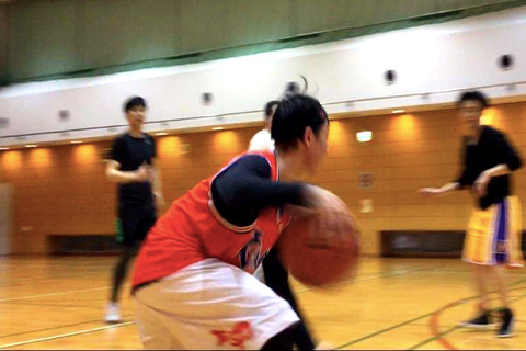 Basketball in Osaka with local players!