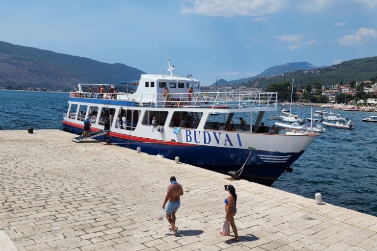 Desde Budva: Crucero de un día a la bahía de BokaDesde Petrovac (Parada Autobús Expreso Mediterráneo)