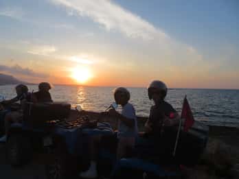 From Hersonissos/Malia: Guided Sunset Quad Safari
