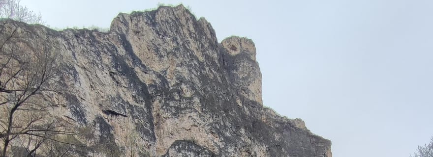 Pêche dans les Dolomites : réservez votre excursion sauvage !