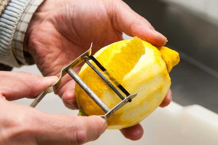 阿马尔菲和波西塔诺乘船放松