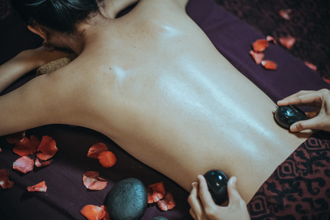 Jimbaran : Warm Stone Body Massage für 2 Stunden