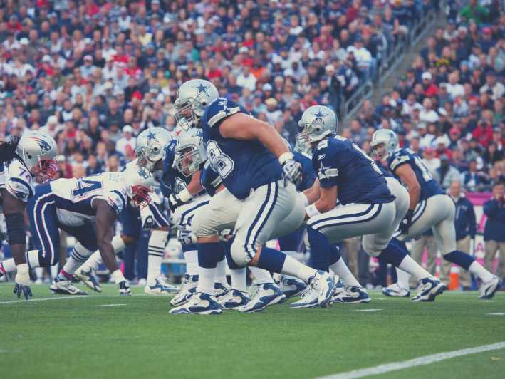 Dallas: Dallas Cowboys Football Game Ticket at AT&T Stadium