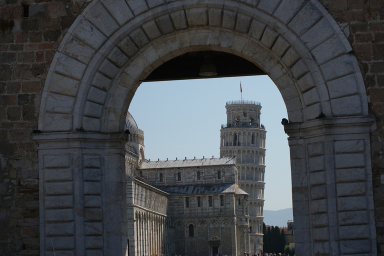 Pisa: Kleingruppentour & Ticket für den Schiefen Turm