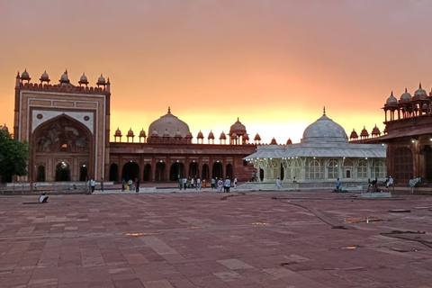 Depuis Jaipur : Visite du Taj Mahal Agra et Fatehpur en voiture le même jourDepuis Jaipur : Visite du Taj Mahal et d'Agra en voiture le même jour