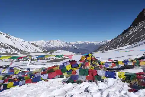 Annapurna Circuit Trek: Short 10 Days Full Board Package