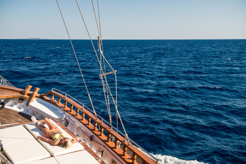 Athènes : Croisière à Agistri, Moni et Égine avec déjeuner et boissonsCroisière sans prise en charge à l'hôtel