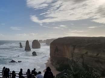 Private and Luxury Great Ocean Road and 12 Apostles Day Tour