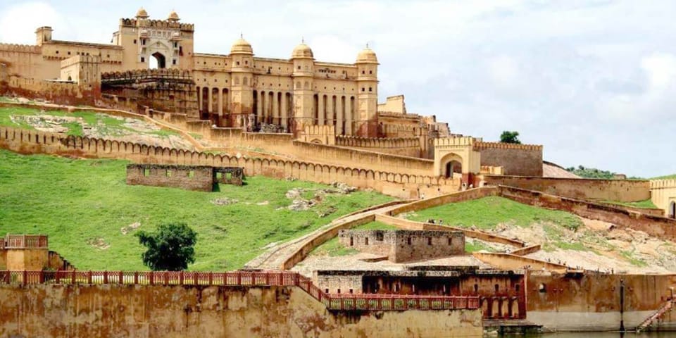 Explore The Best Of Jaipur With A Private Full-Day City Tour Klook