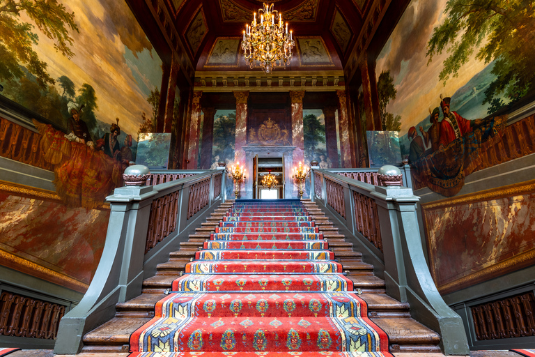 Private Royal Tour : Paleis Het Loo and Muiderslot castle