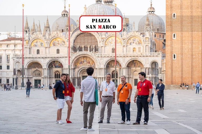 Venecia: tour sin colas del palacio Ducal y la basílica de San MarcosVenecia: tour alemán