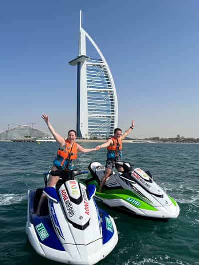 30 Minute jet ski Tour To Burj Al Arab | GetYourGuide