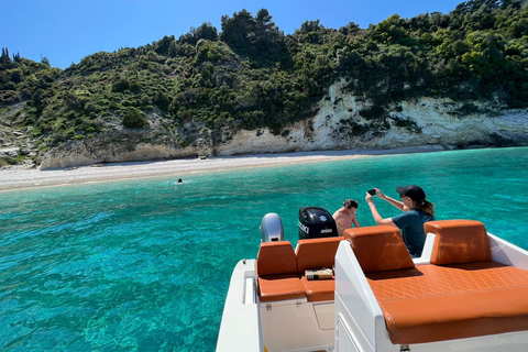 Privécruise naar Shipwreck Beach & Blue Caves